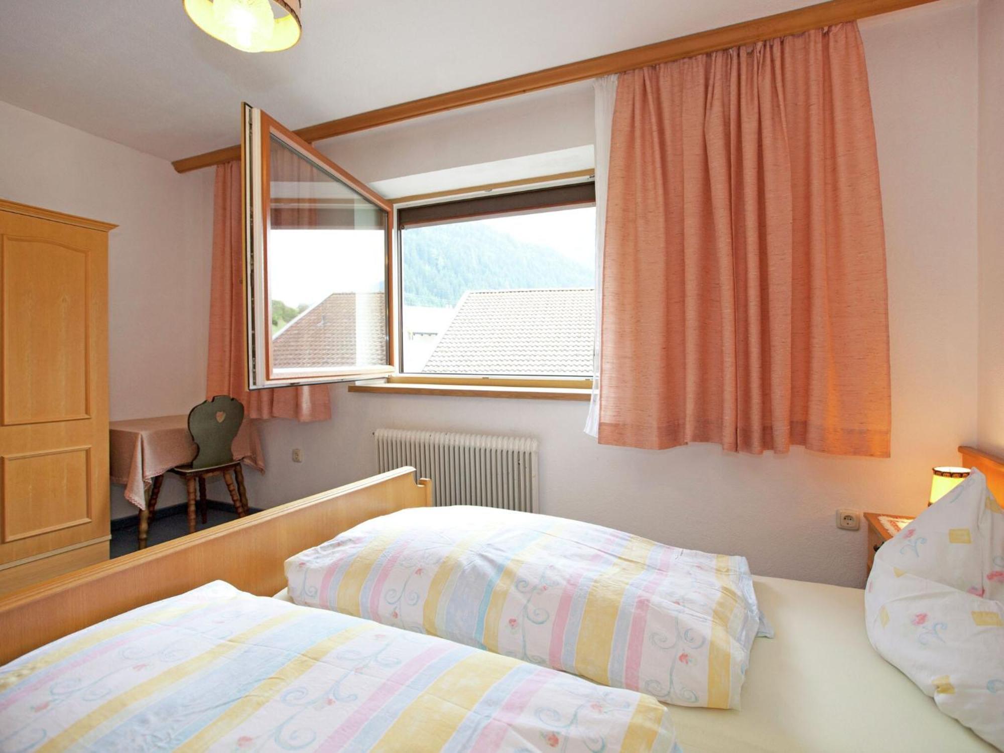 Apartment Near The Arlberg Ski Area Pettneu am Arlberg Exterior foto