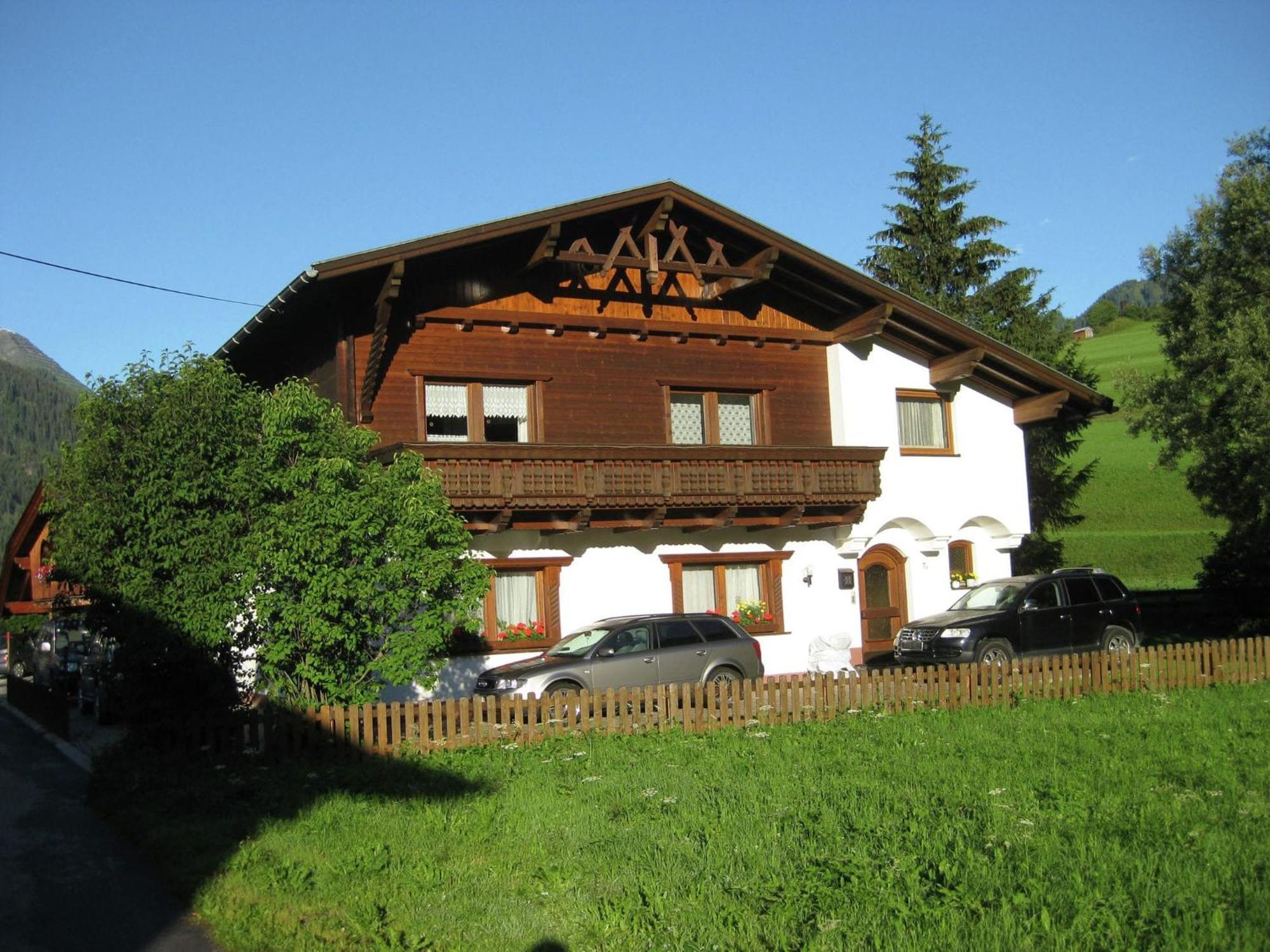 Apartment Near The Arlberg Ski Area Pettneu am Arlberg Exterior foto